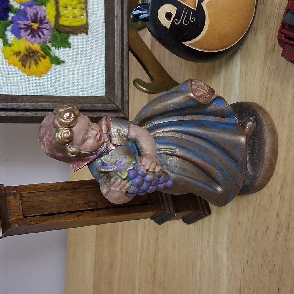 Vintage Lot Decor Items - Picture 4 of 8